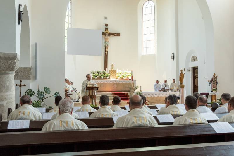 2025_05_27_bata papi zarandoklat_54.jpg